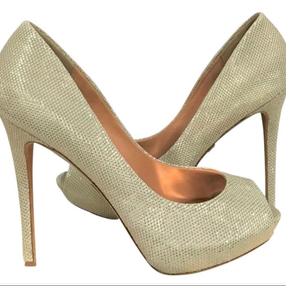 Badgley Mischka Drama Platinum Metallic Stiletto
